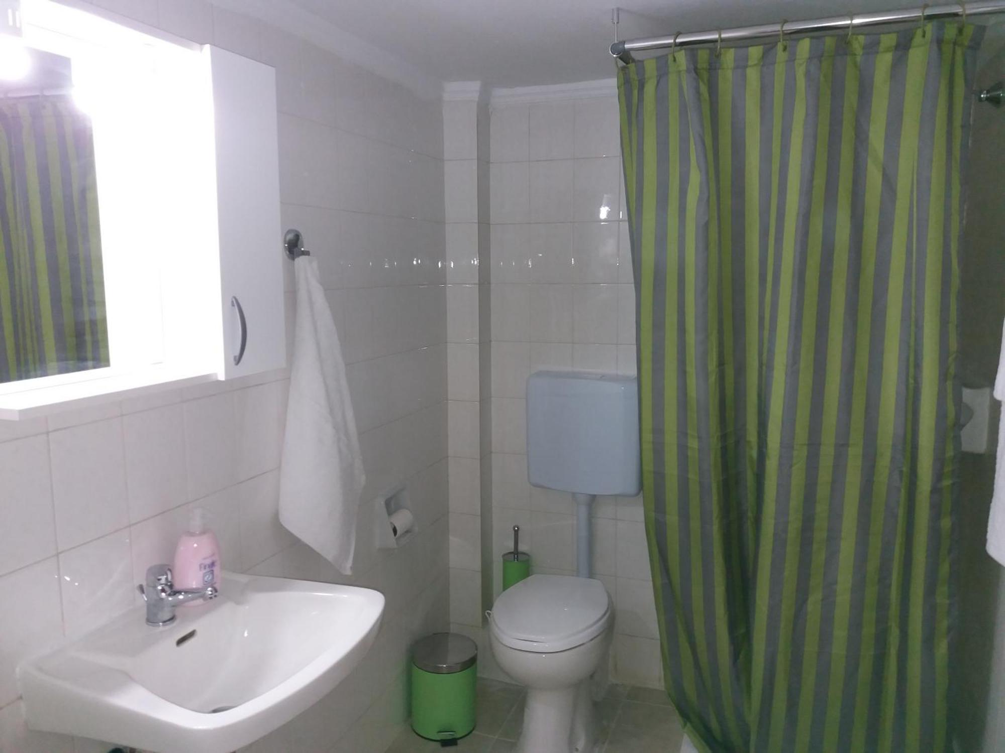 Platanos Apartment เนอามูดาเนีย ภายนอก รูปภาพ