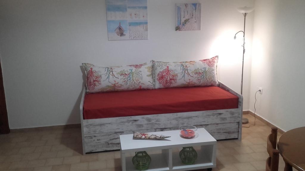 Platanos Apartment เนอามูดาเนีย ภายนอก รูปภาพ