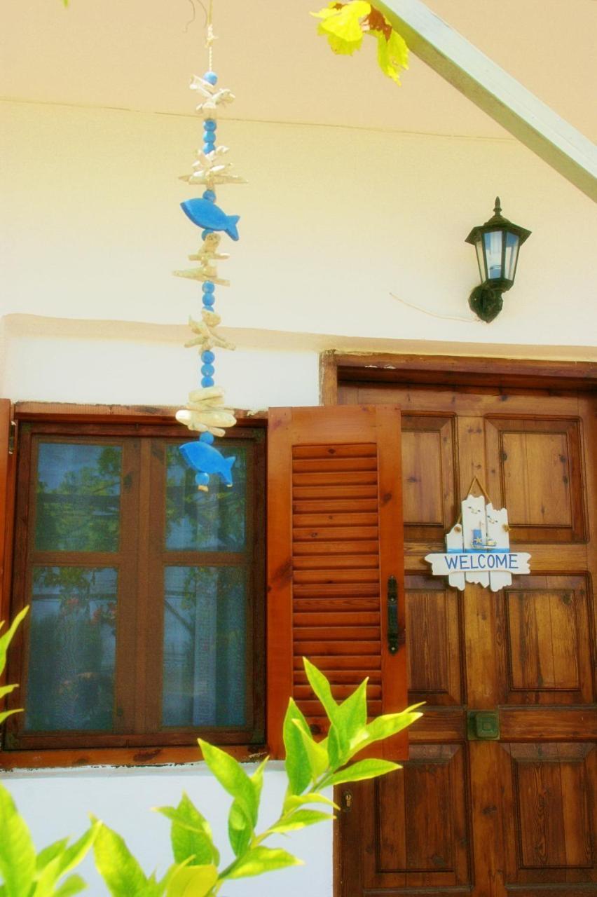 Platanos Apartment เนอามูดาเนีย ภายนอก รูปภาพ